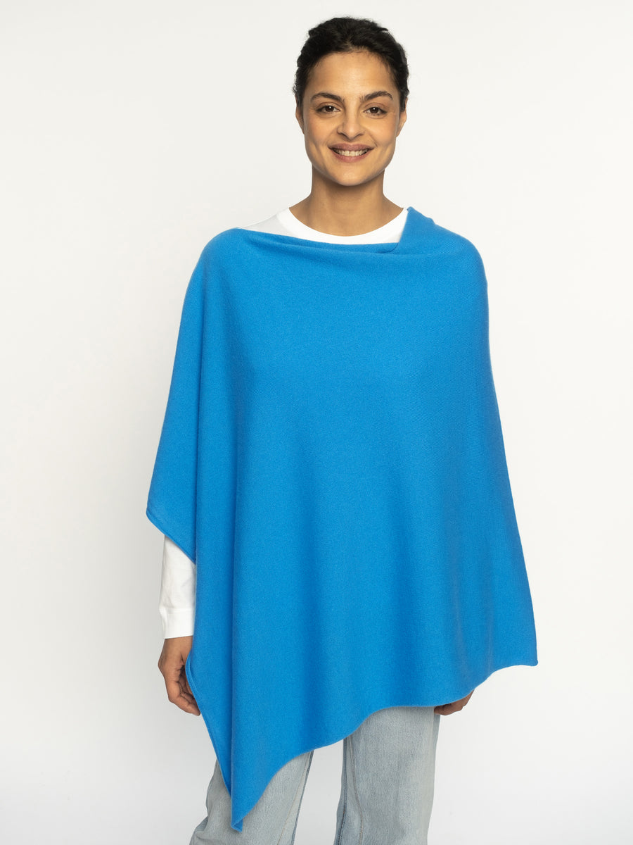 THE CLASSIC PONCHO | AZORES