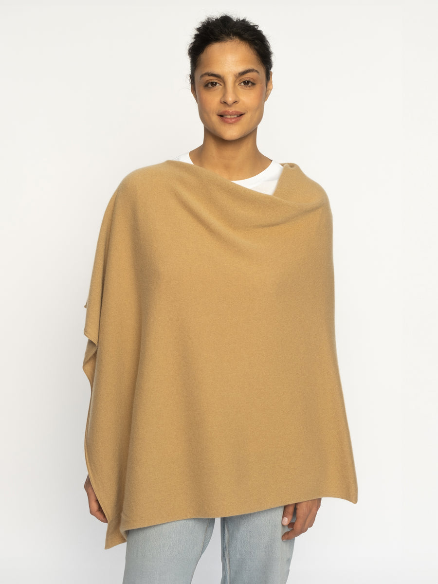 THE CLASSIC PONCHO | STRAWBELL