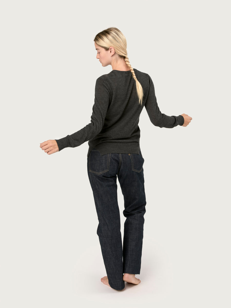 THE SUPER LIGHT CASHMERE KNIT TEE | ANTHRACITE