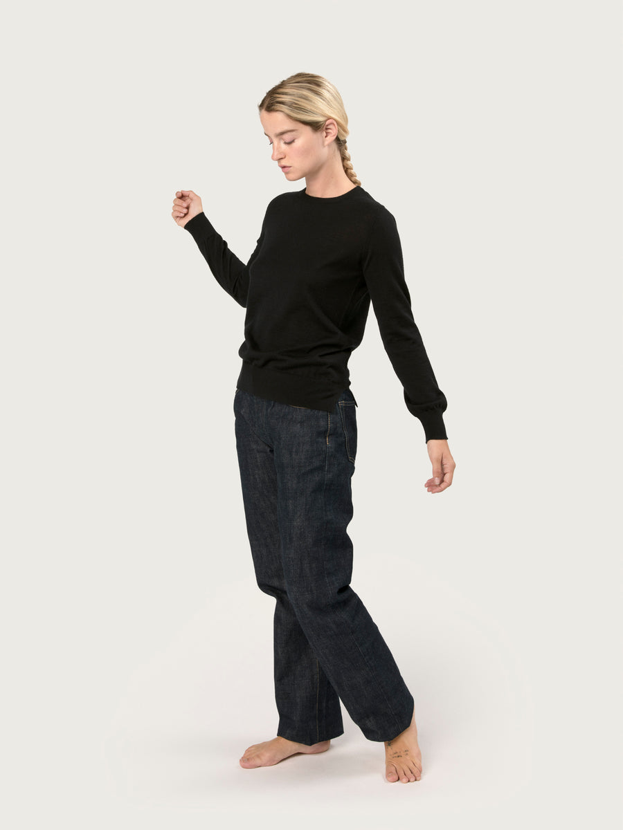 THE SUPER LIGHT CASHMERE KNIT TEE | BLACK