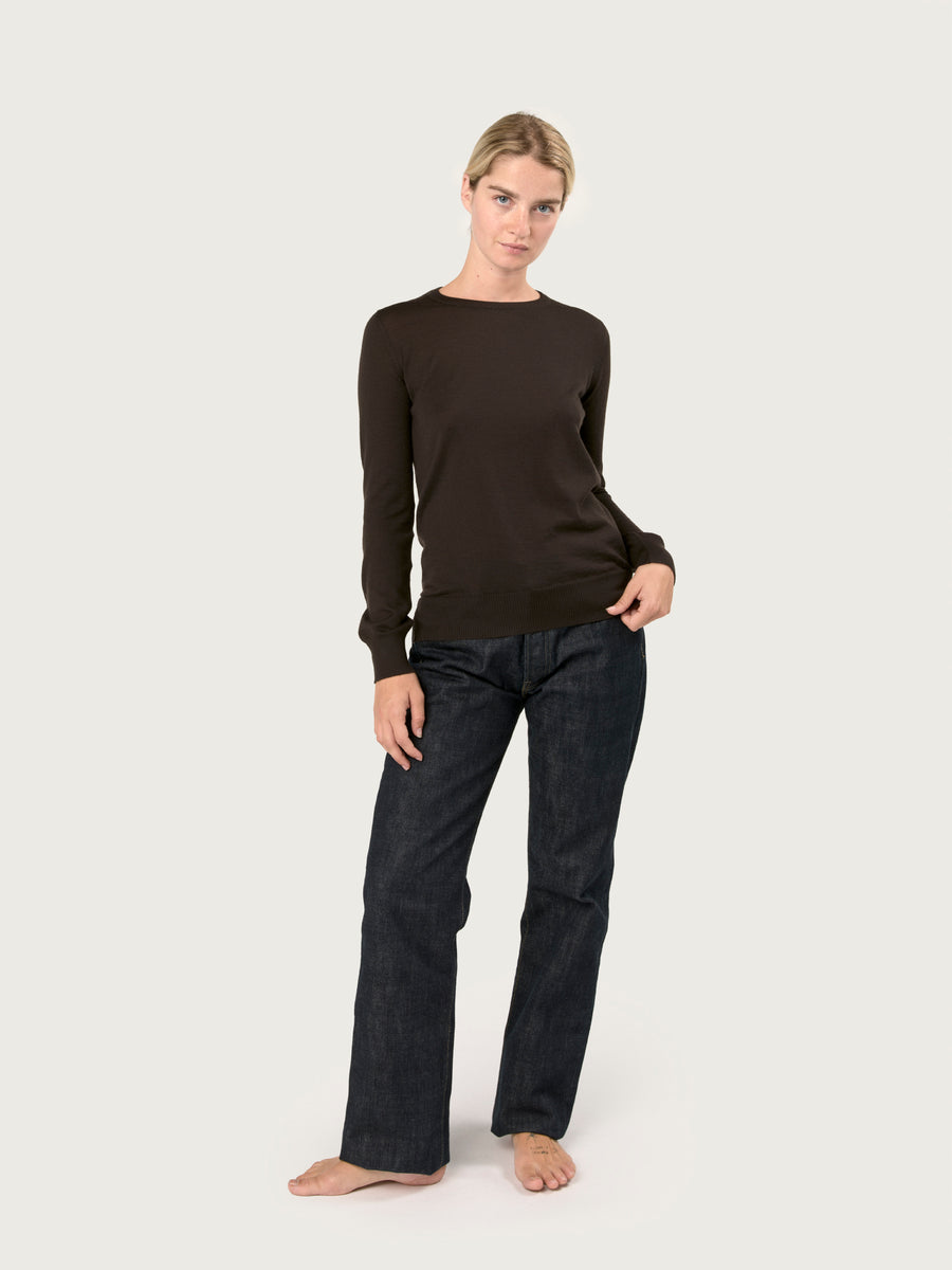 THE SUPER LIGHT CASHMERE KNIT TEE | DARK BROWN