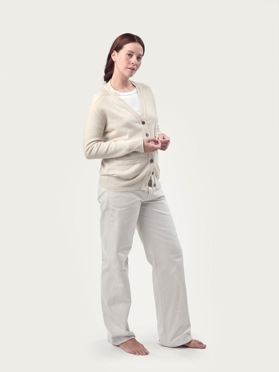THE BOYFRIEND CARDIGAN | CHALK