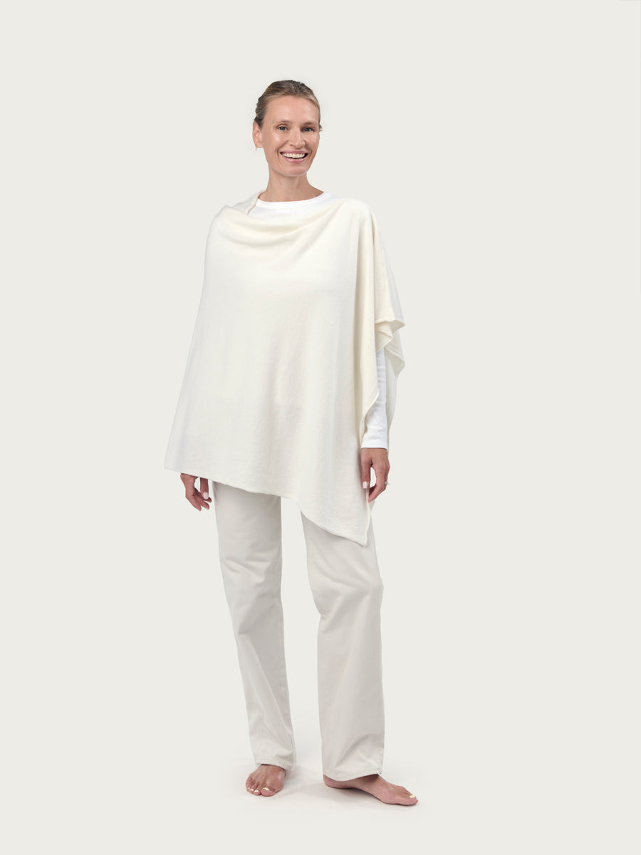 THE CLASSIC PONCHO | ICE WHITE