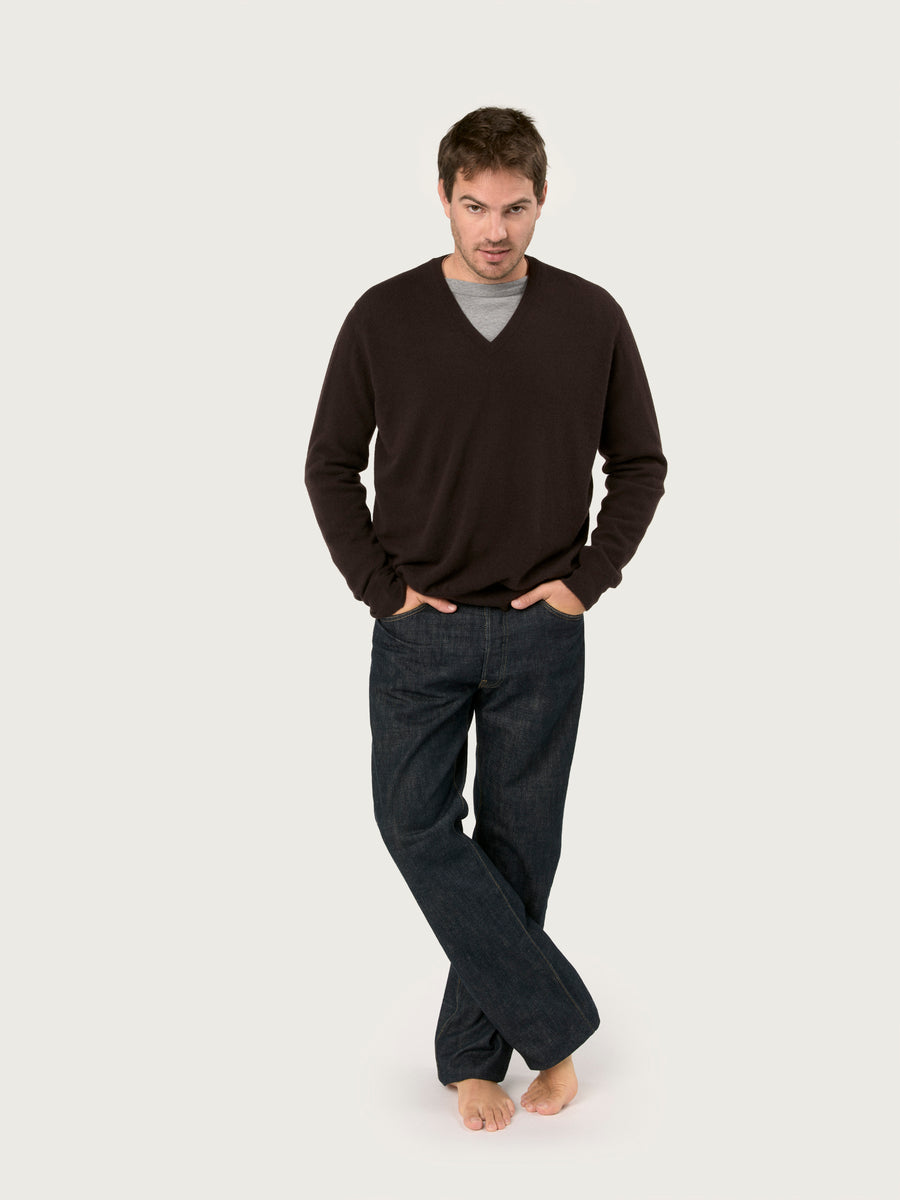 V NECK CLASSIC | DARK BROWN