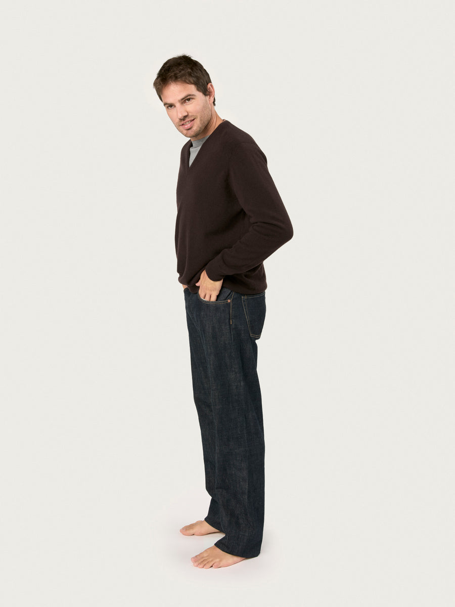 V NECK CLASSIC | DARK BROWN