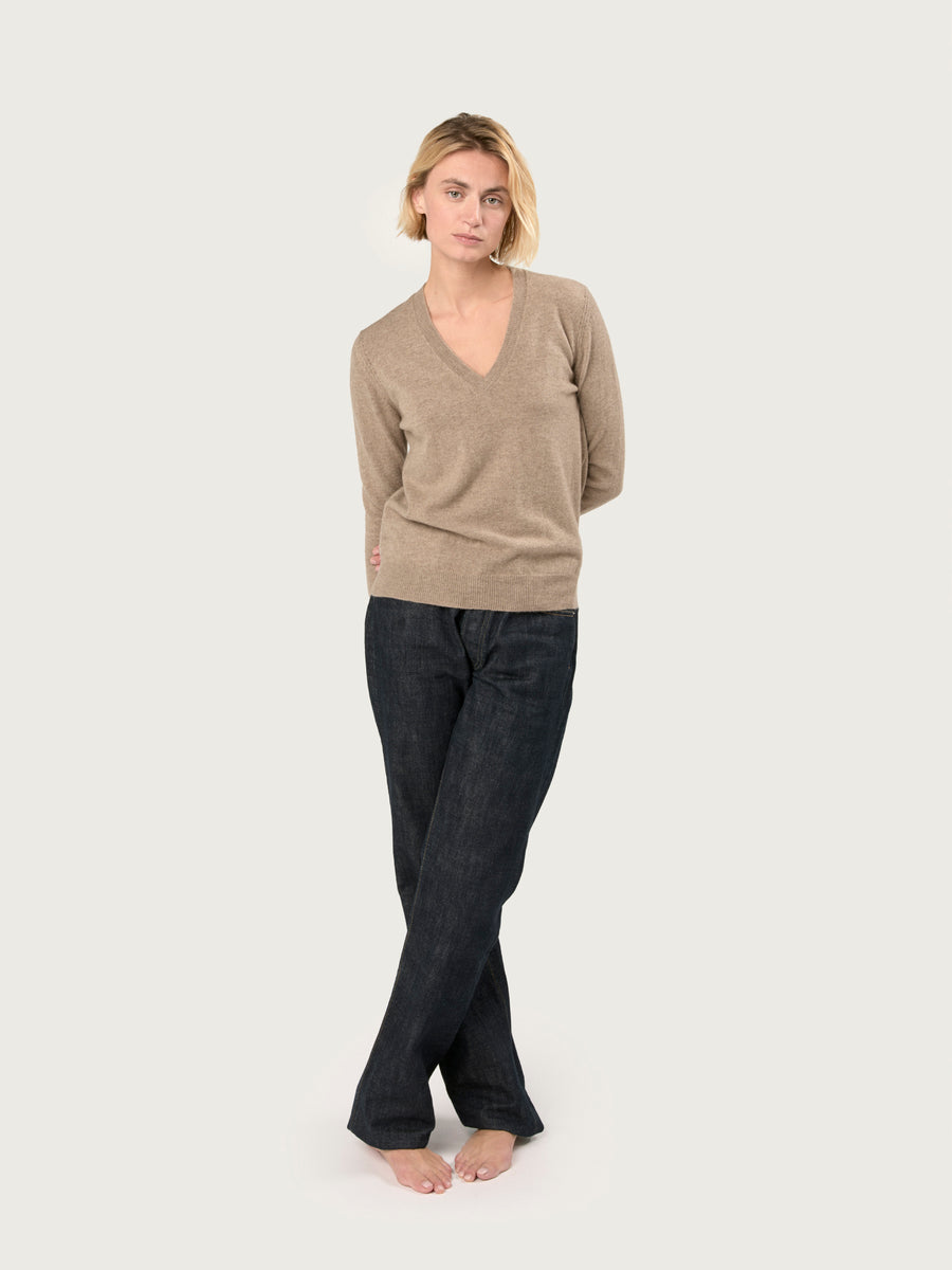 THE LADIES CLASSIC V-NECK | DARK NATURAL