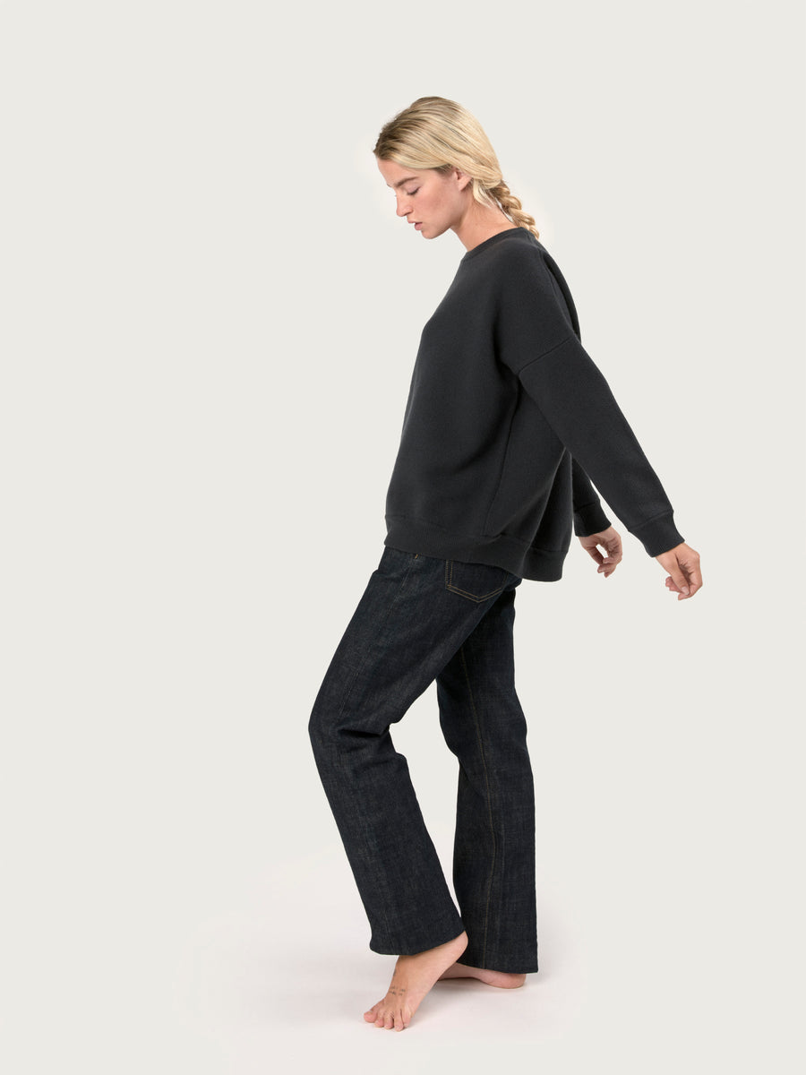 THE CREWNECK SWEATSHIRT  | ASTRAKHAN