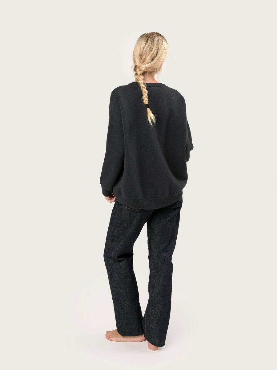 THE CREWNECK SWEATSHIRT  | ASTRAKHAN