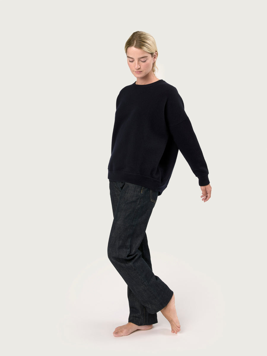 THE CREWNECK SWEATSHIRT | NAVY BLUE