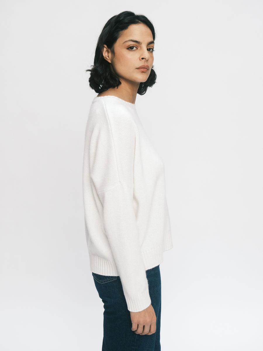 THE TRAPEZE SWEATER | ICE WHITE