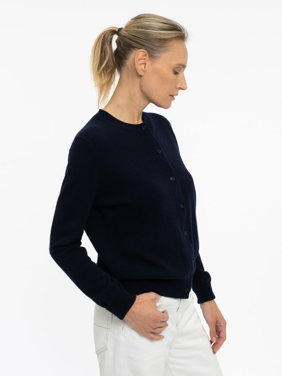 THE CROWN CARDIGAN | NAVY BLUE