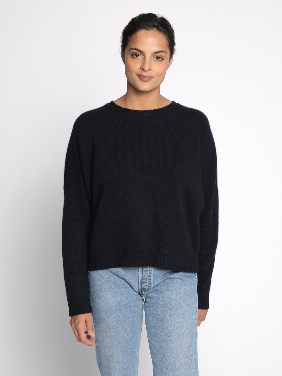 THE TRAPEZE SWEATER | Navy Blue