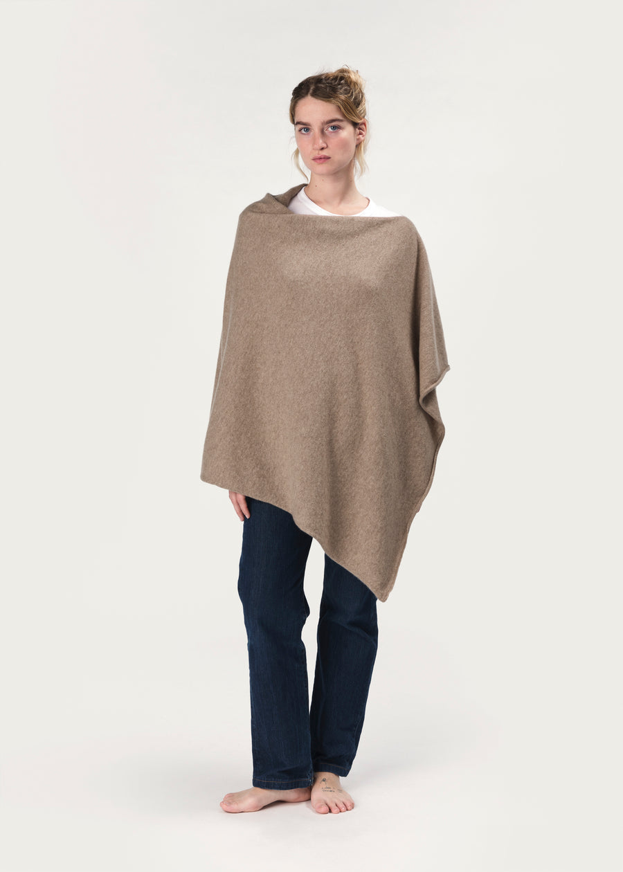 THE CLASSIC PONCHO | Dark Natural