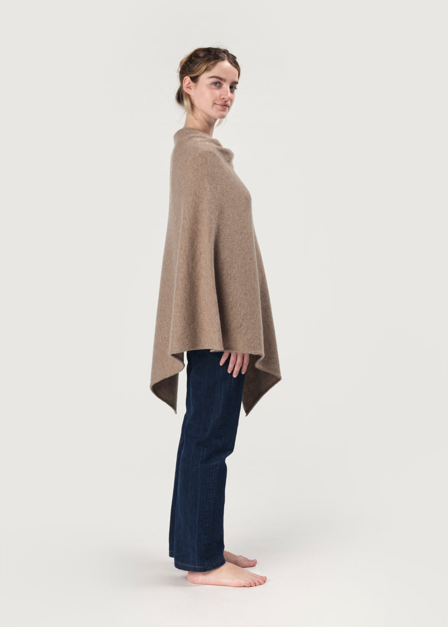 THE CLASSIC PONCHO | Dark Natural