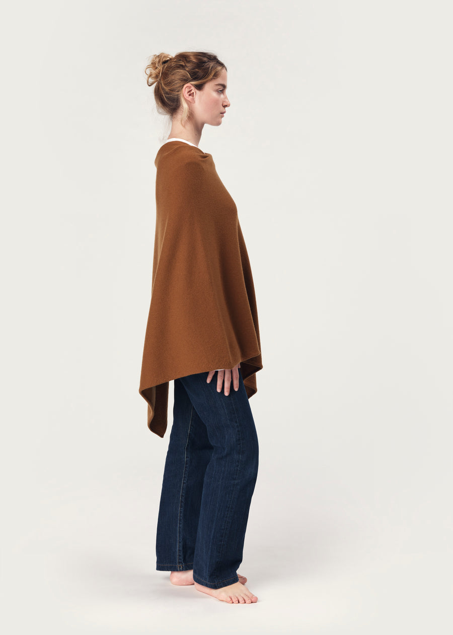 THE CLASSIC PONCHO | Vicunia