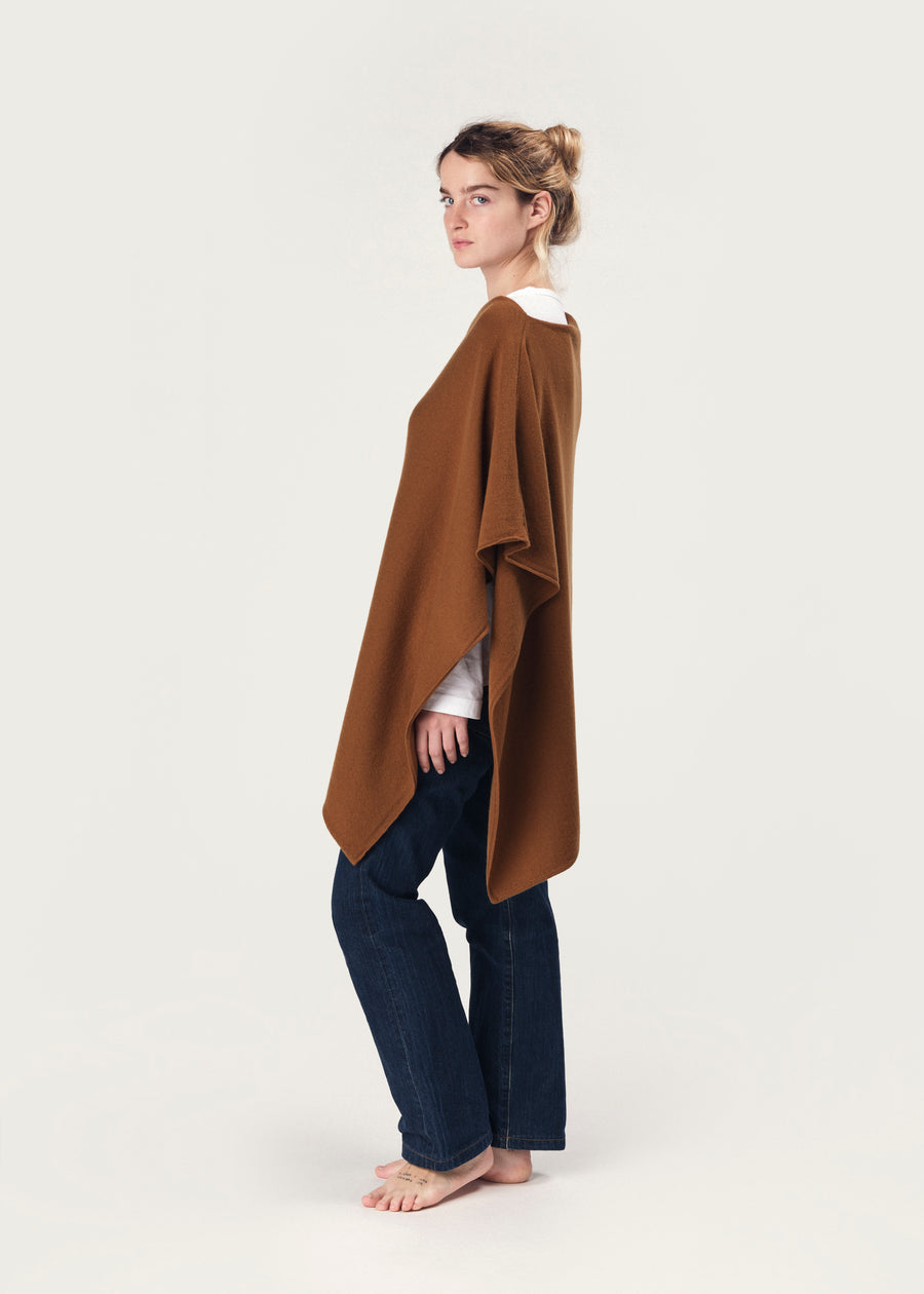 THE CLASSIC PONCHO | Vicunia