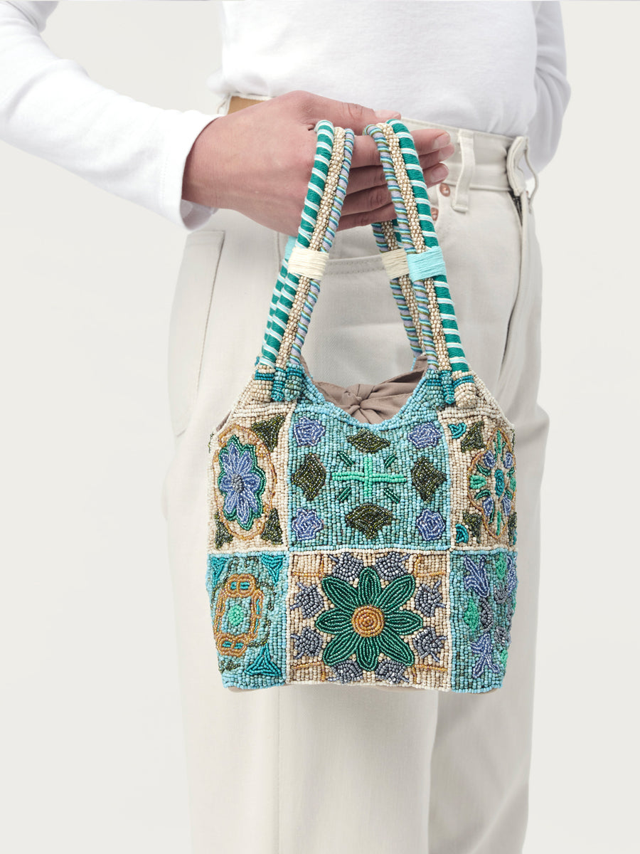 THE BEADED HANDBAG | AQUAMARINE