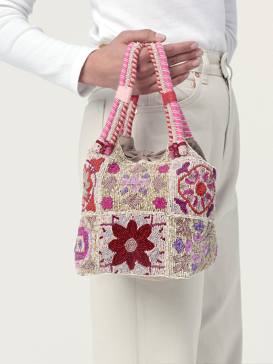 THE BEADED HANDBAG | PETUNIA