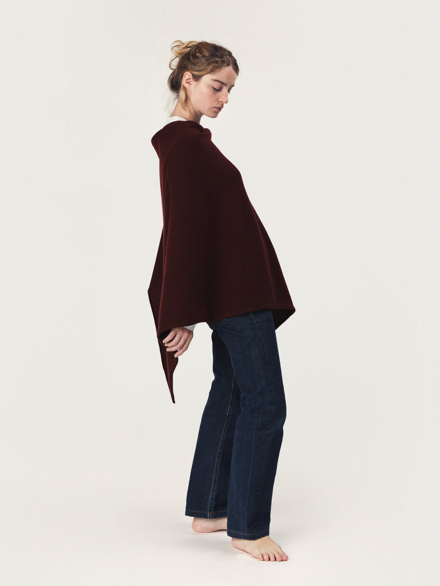 THE CLASSIC PONCHO | Port