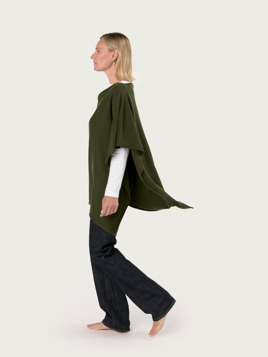 THE CLASSIC PONCHO | FERN