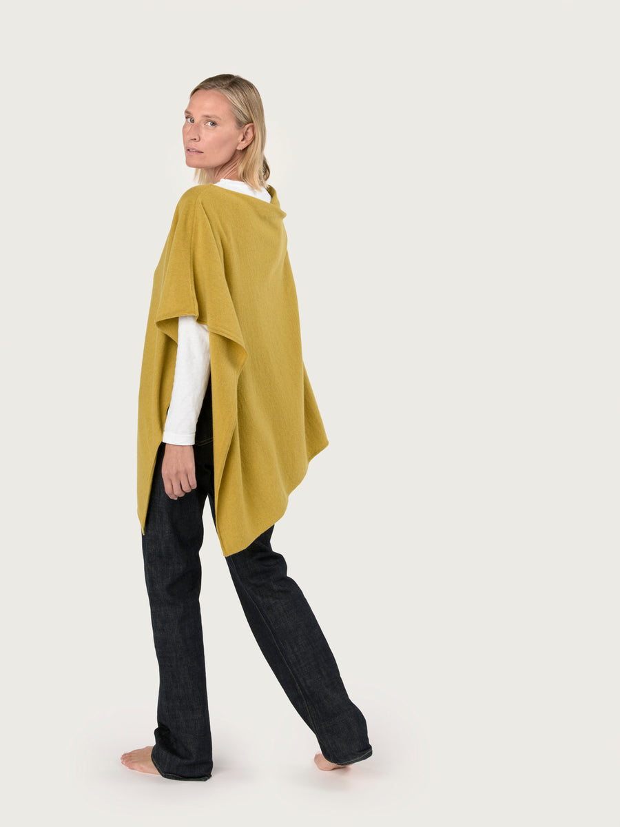 THE CLASSIC PONCHO | GOLD DUST