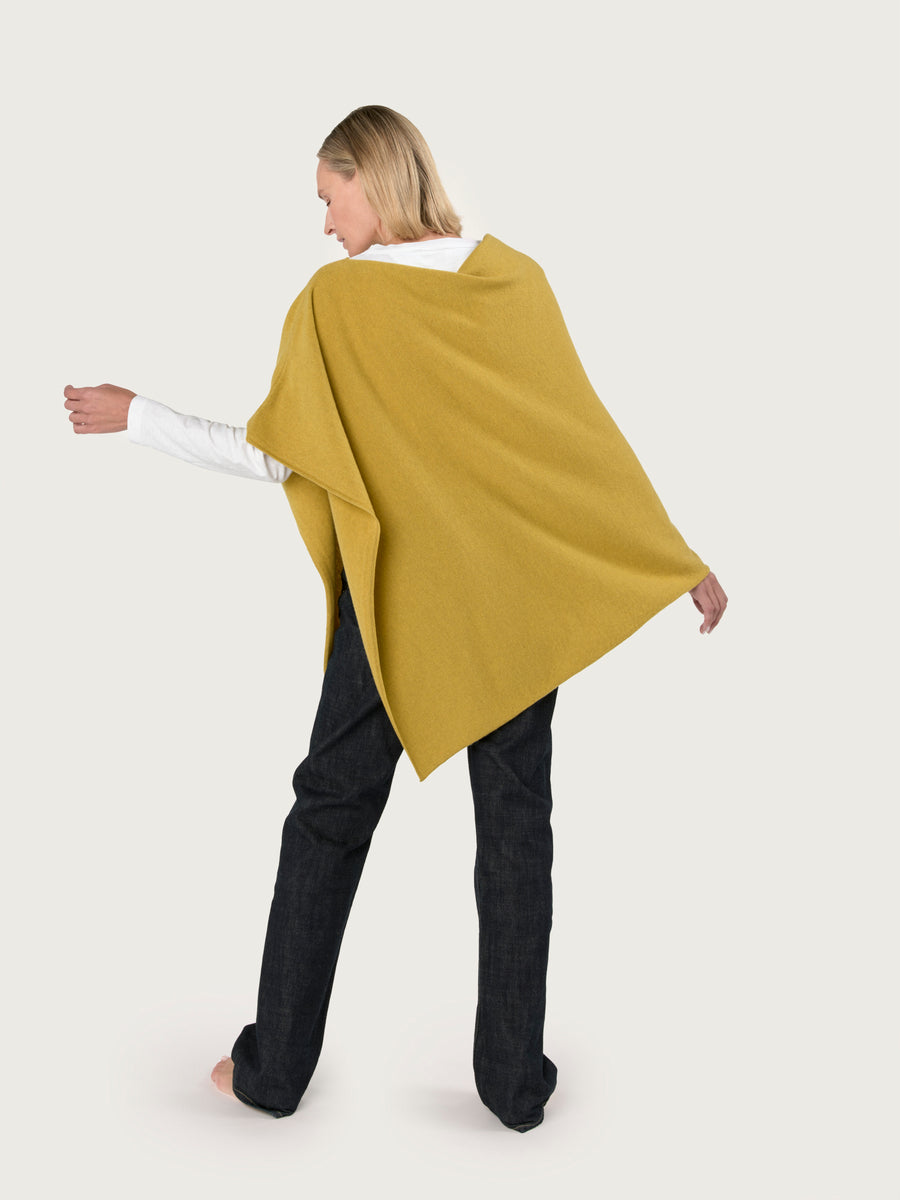 THE CLASSIC PONCHO | GOLD DUST