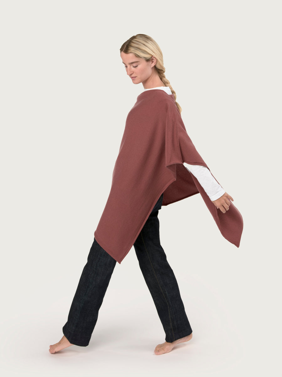 THE CLASSIC PONCHO | REDWOOD