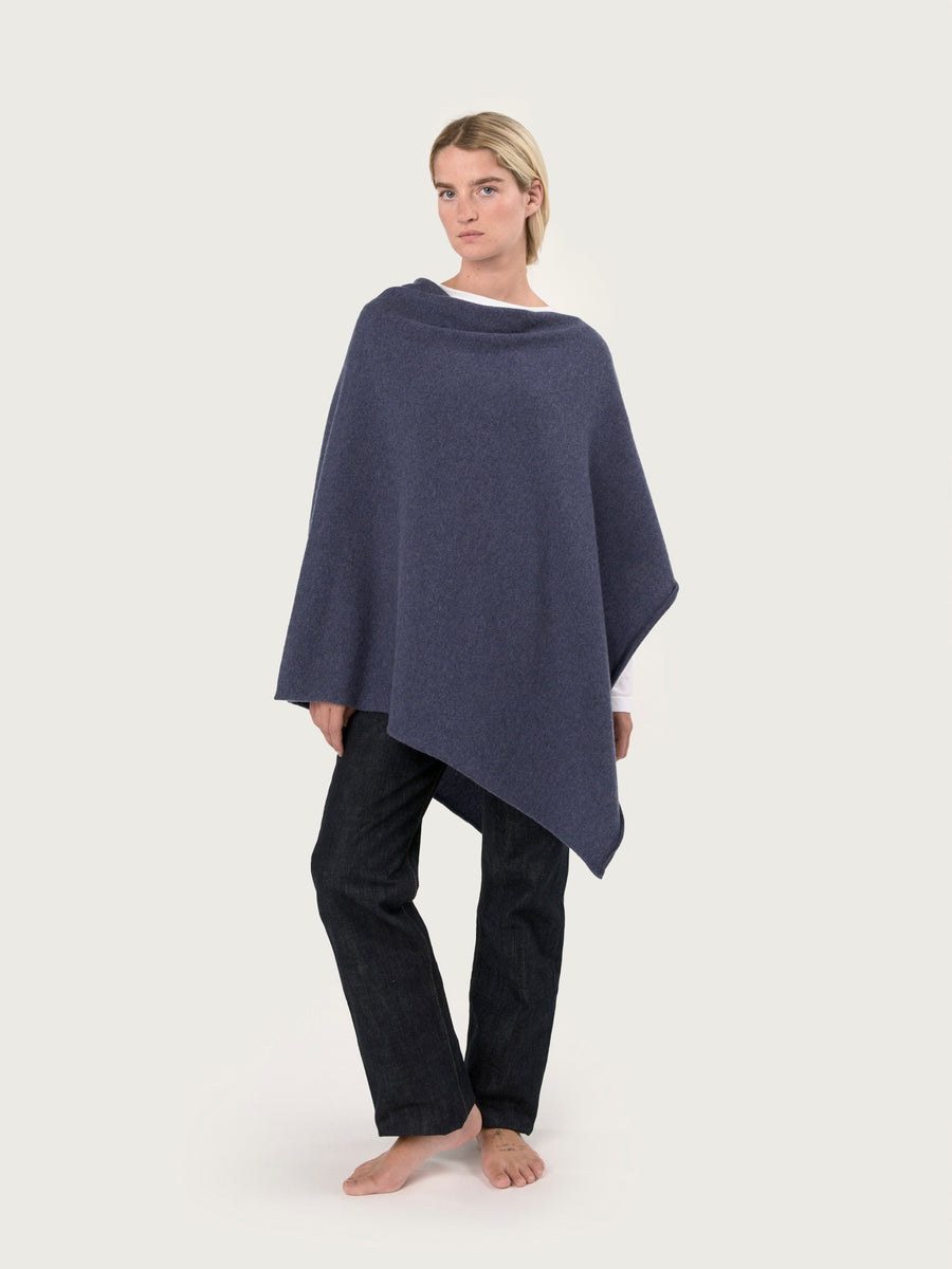 THE CLASSIC PONCHO | SELVEDGE