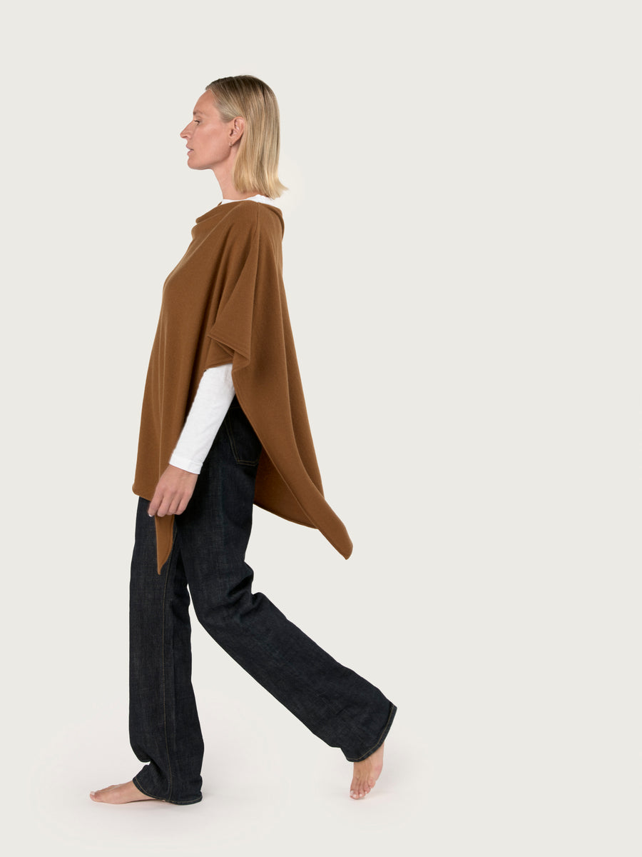 THE CLASSIC PONCHO | VICUNIA