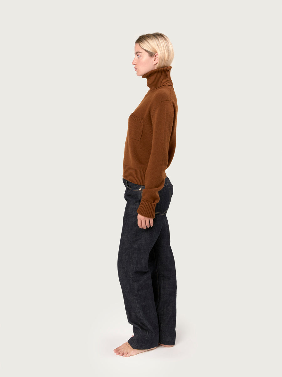THE ROLLNECK POCKET | NUT BRITTLE