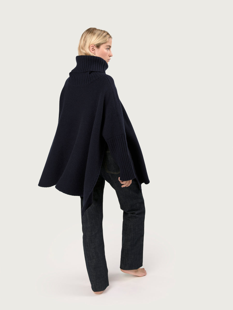THE 12 PLY ROLLNECK PONCHO | NAVY