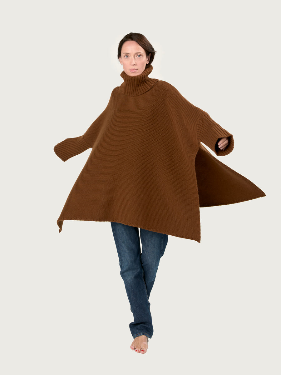 THE 12 PLY ROLLNECK PONCHO | NUT BRITTLE