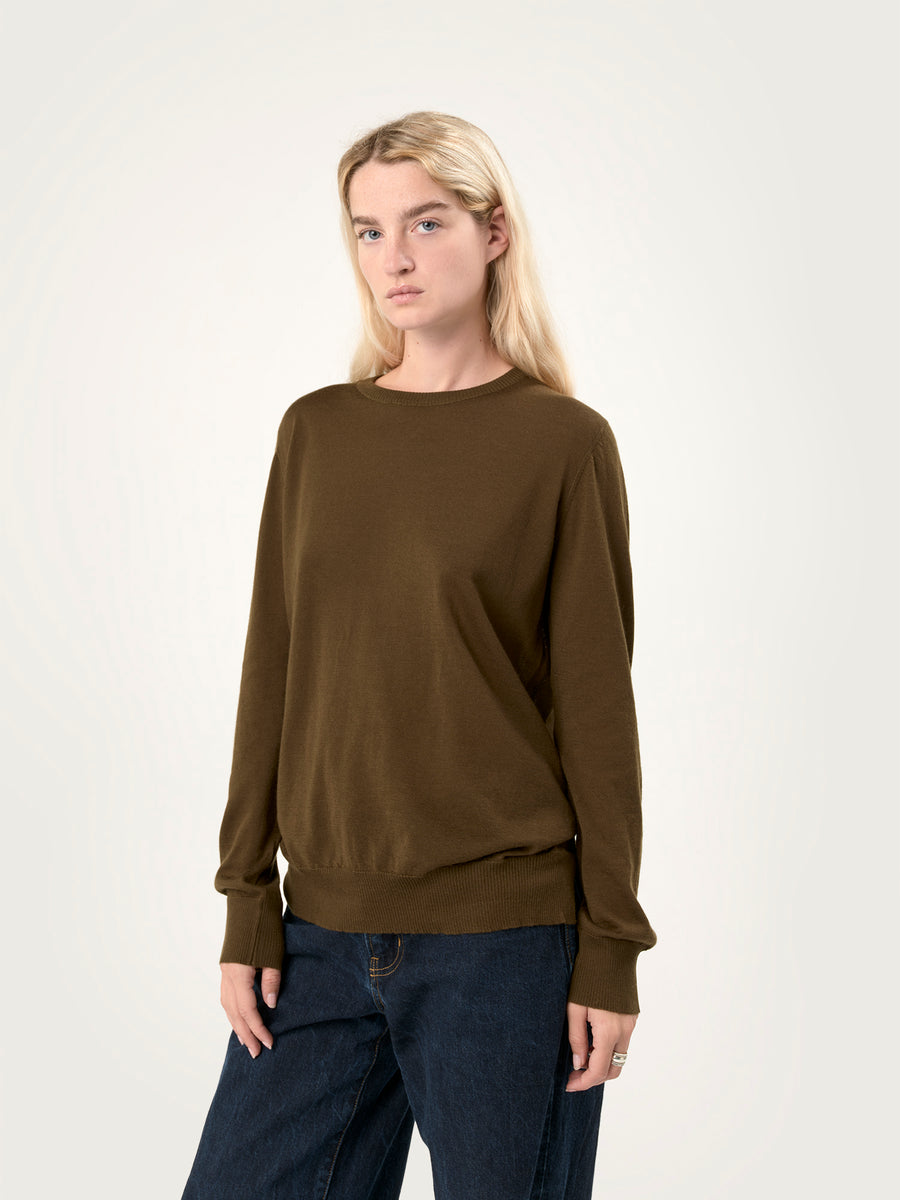 THE SUPER LIGHT CASHMERE KNIT TEE | Military